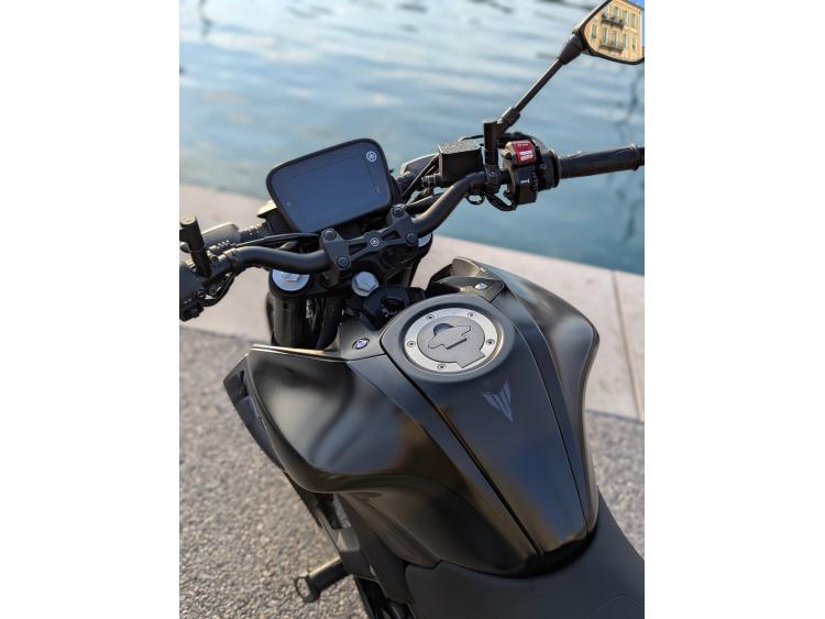YAMAHA MT-125 ABS