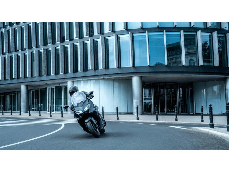 YAMAHA XP T-MAX 560