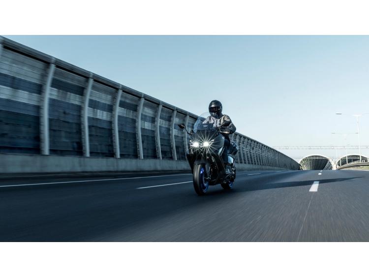 YAMAHA XP T-MAX 560