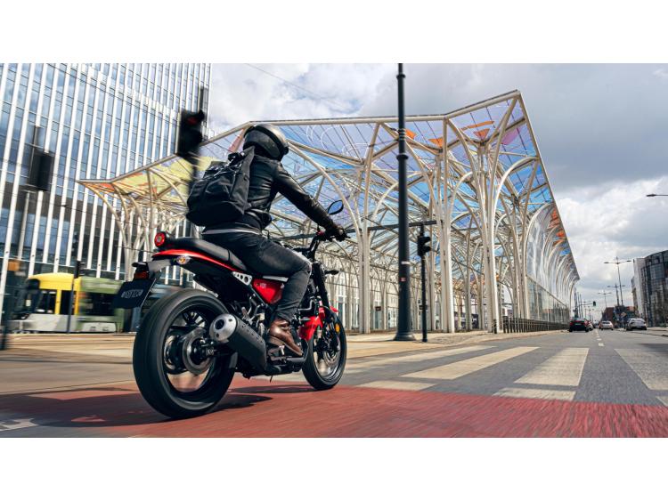 YAMAHA XSR 125