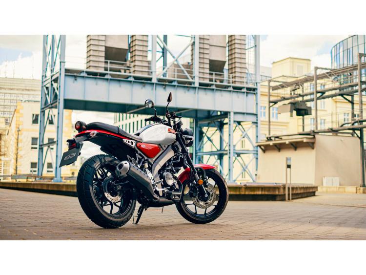 YAMAHA XSR 125