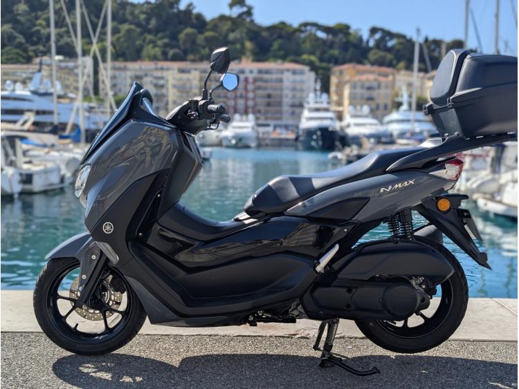 YAMAHA NMAX 125